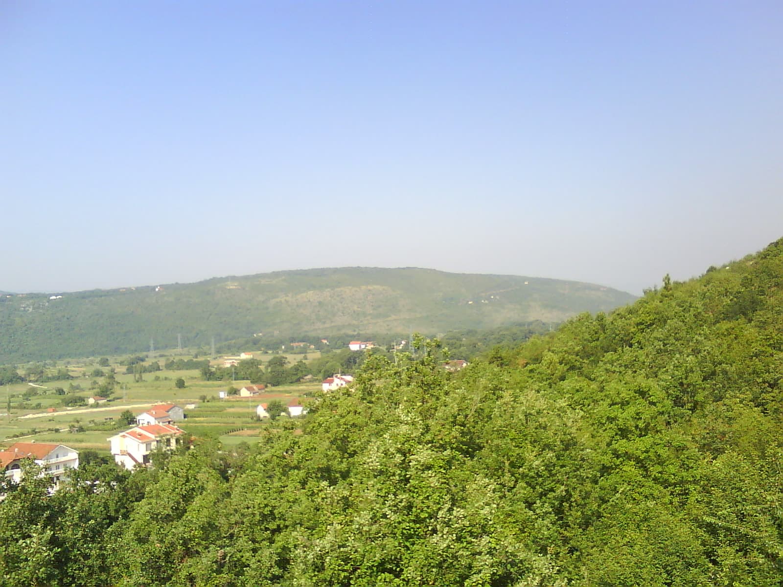 Dugotrajna suša u BiH prijeti manjim prinosima i rastom cijena hrane