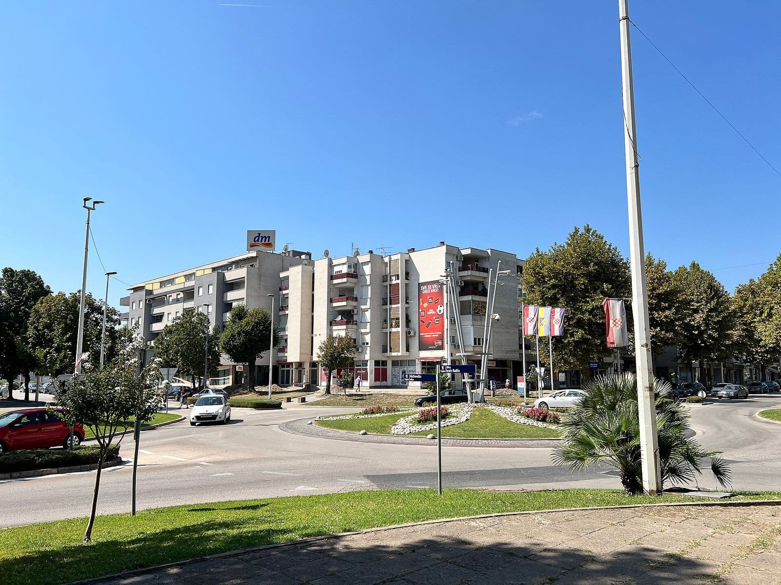Na Veletržnici u Tasovčićima počela jesenska potražnja za povrćem za zimnicu