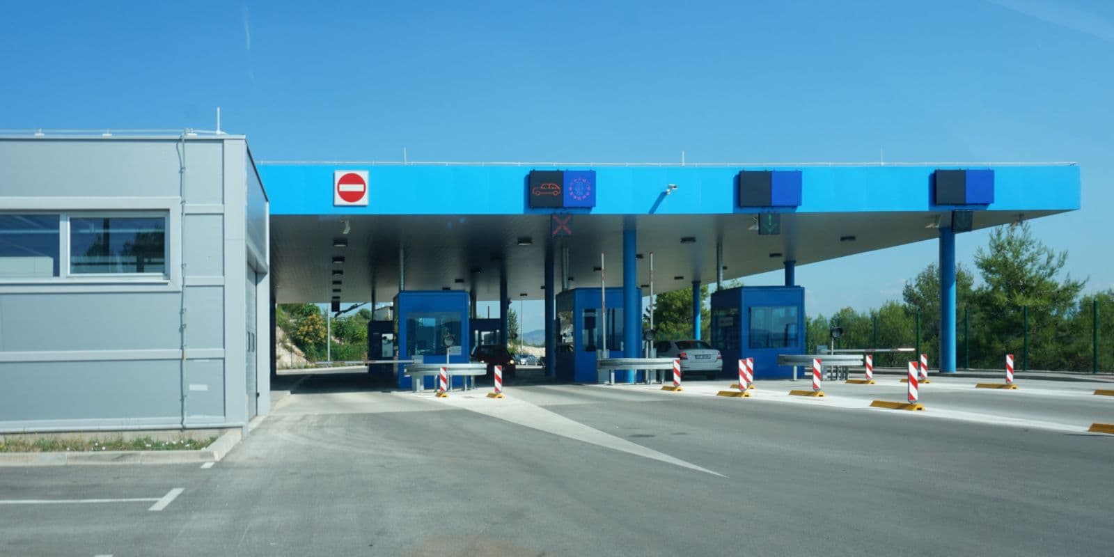 Europska komisija predlaže minimalnu dobnu granicu za društvene mreže