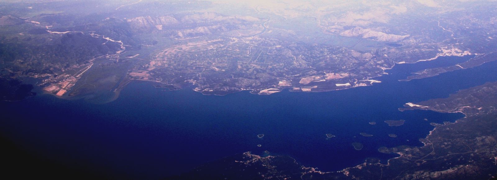 Žena se nepristojno ponašala na dubrovačkoj plaži, pozvana policija